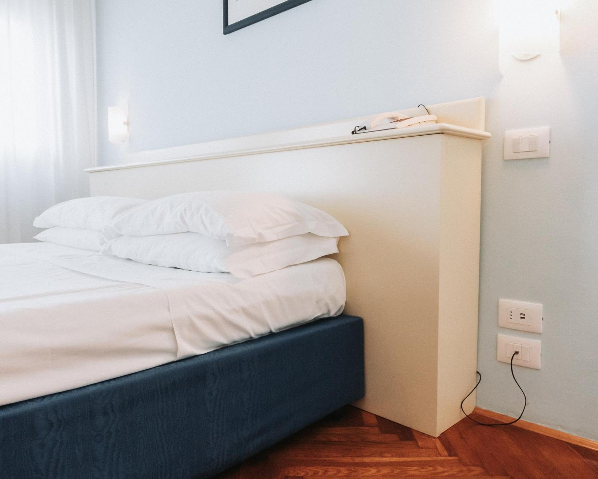 Hotel All'Oasi Paese Ngoại thất bức ảnh