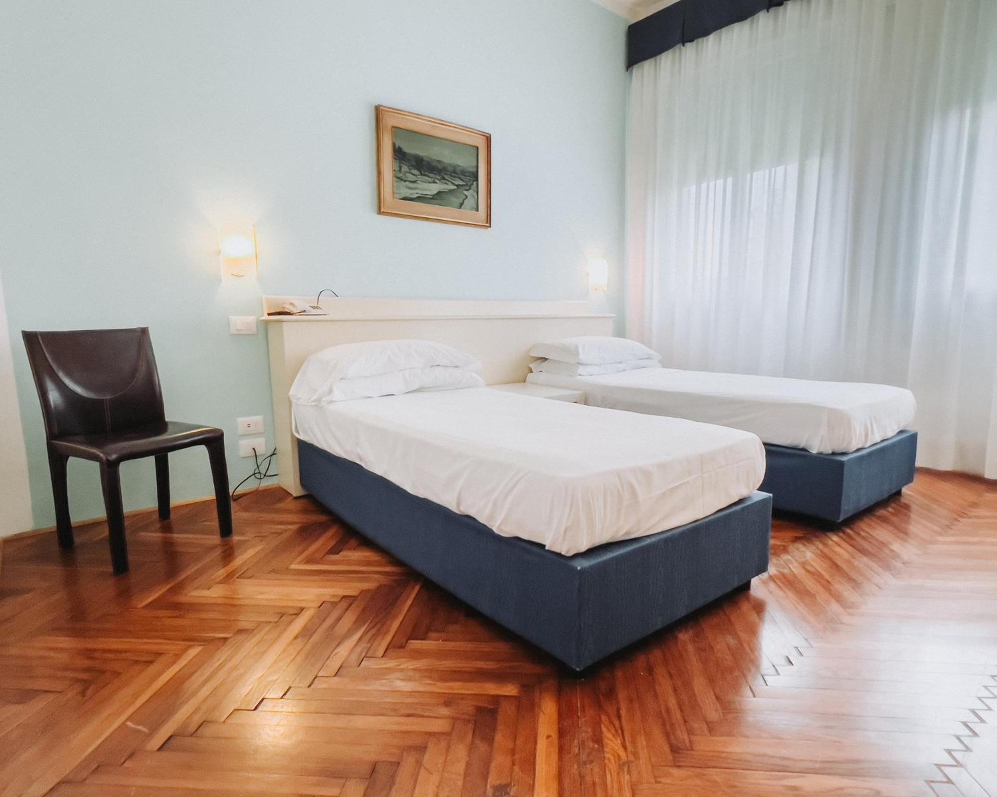 Hotel All'Oasi Paese Ngoại thất bức ảnh
